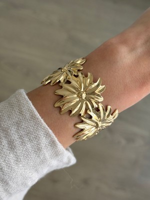 İrem Yıldız Çelik Çiçek Model Gold Kelepçe