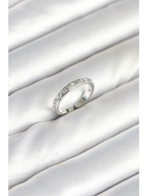 Hkursat Pirinç Gümüş Renk Zirkon Taşlı Kadın Yüzük