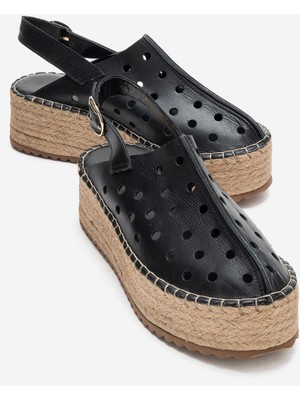 Luvi Fraga Siyah Cilt Hakiki Deri Kadın Hasır Dolgu Taban Sandalet