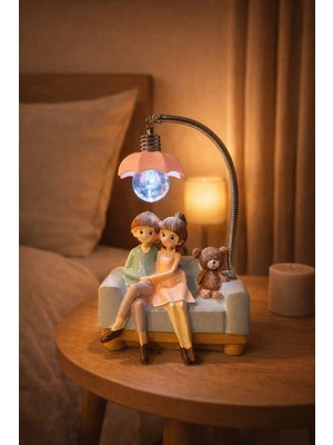 Marsilyan Romantik Çift Figürlü Işıklı Biblo – Genç & Yatak Odası Dekoru - Sevgiliye Hediye, 18 cm Pembe