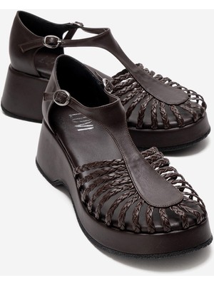 Luvi Barry Kahverengi Örgü Detaylı Kadın Dolgu Topuklu Sandalet