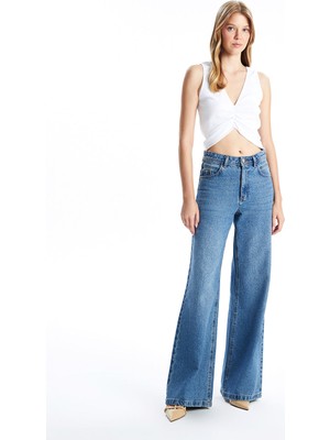 Lc Waikiki Yeni Sezon V Yaka Dokulu Crop Kadın Atlet