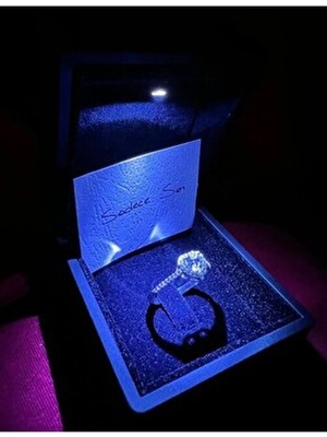 HEY Jewelry Zirkon Taşlı Çelik Ayarlanabilir Kalp Yüzük Işıklı Kutuda Ciddi İlişki İçin Tasarlandı