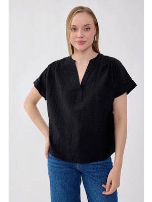 Vitrin V Yaka Krinkıl Kumaş Bluz