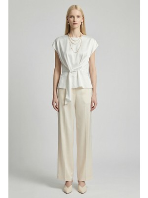 Rays Ekru Önden Bağlamalı Bluz 242201