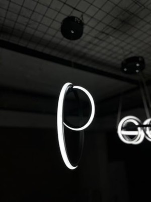 Aesco Grot Modern LED Avize