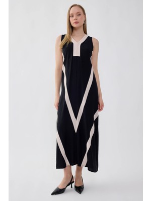 Vitrin V Yaka Iki Renk Uzun Elbise