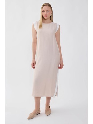 Vitrin Iki Renk Yanları Yırtmaçlı Elbise