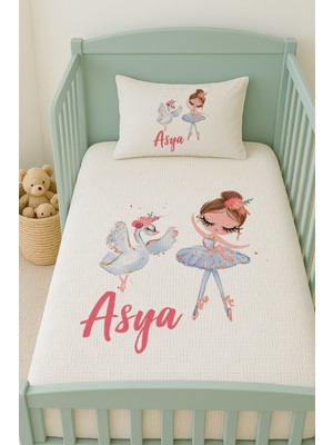 Lilabio %100 Pamuk Isme Özel Isimli 100X150 cm Pike Seti Balerin ve Kuğu