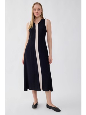 Vitrin V Yaka Iki Renk Uzun Elbise