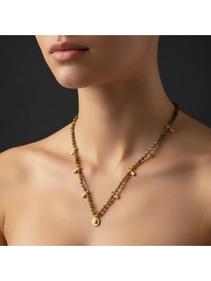 G&A Jewels El Yapımı Yeşil Garnet Taşlı Kolye - 925 Ayar Gümüş Altın Kaplama Charm Detaylı