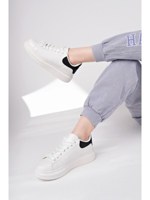 Infinite8 Kadın Beyaz Spor Ayakkabı Sneaker - SK06