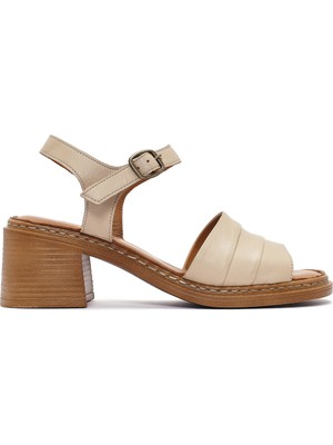 Derimod Kadın Bej Bilekten Tokalı Kalın Topuklu Deri Sandalet 26SFD341518