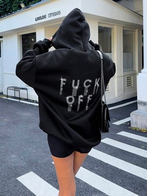 Afri Bol Kesim Kadın Siyah Oversize Kapüşonlu Sweatshirt – Taş Detaylı “f*ck Off” Yazılı – Rahat Günlük Kapüşonlu Üst