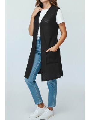 Ece Giyim Kadın Önü Üç Düğmeli Cepli Uzun Dantel Yelek