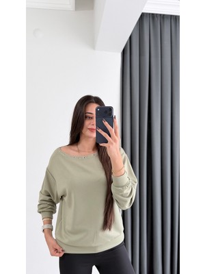Rosa Oysh Kuşgözü Detaylı Kayık Yaka Bluz Yeşil