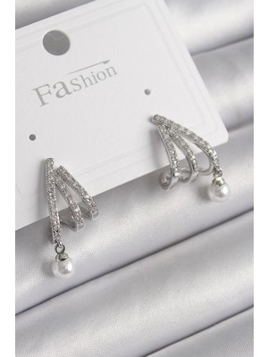 Belle Fusion Mey Ithalat® Pirinç Gümüş Renk Zirkon Taşlı Pençe Model Inci Detay Kadın Küpe