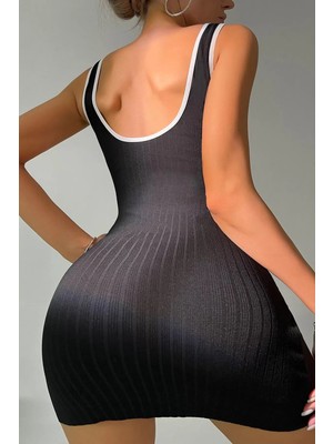 Brentino Kadın Siyah Fiyonklu Kaşkorse Gecelik ve Tanga Takım