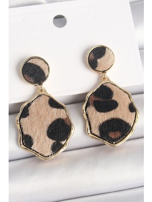 Belle Fusion Mey Ithalat® Pirinç Gold Renk Sallantı Leopar Desen Plaka Model Kadın Küpe