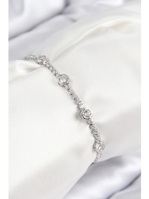 Belle Fusion Mey Ithalat® Pirinç Zirkon Taşlı Daire Model Gümüş Renk Asansörlü Kadın Bileklik