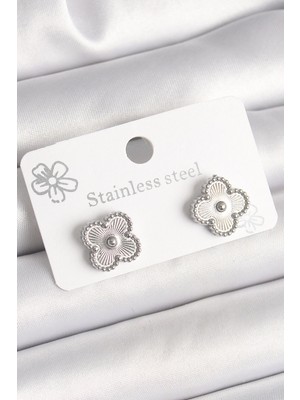 Belle Fusion Mey Ithalat® Pirinç Gümüş Renk Işlemeli Yonca Model Kadın Küpe