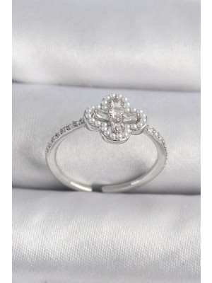 Belle Fusion Mey Ithalat® Pirinç Gümüş Renk Zirkon Taşlı Yonca Model Inci Detay Kadın Yüzük