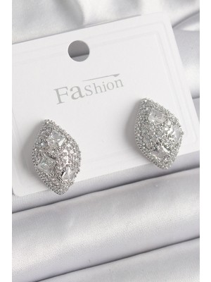 Belle Fusion Mey Ithalat® Pirinç Gümüş Renk Zirkon Taş Işlemeli Damla Model Kadın Küpe