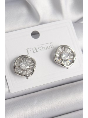 Belle Fusion Mey Ithalat® Pirinç Gümüş Renk Zirkon Taşlı Yonca Model Kadın Küpe