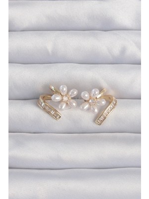 Belle Fusion Mey Ithalat® Pirinç Gold Renk Zirkon Taşlı Kıvrımlı Inci Çiçek Küpe