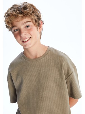 Lc Waikiki Yeni Sezon Bisiklet Yaka Erkek Çocuk Tişört