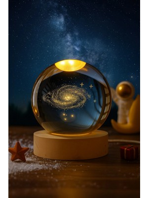 Marsilyan Kişiye Özel 3D Kristal Küre Samanyolu LED Lamba – USB'li Ahşap Standlı Dekoratif Masa Lambası
