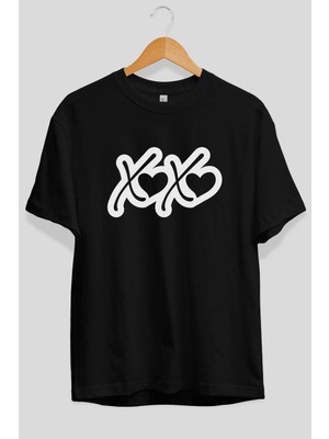 Ankhises Xoxo Kalp Ön Baskılı Siyah Oversize T-Shirt Erkek Kadın Pamuk Bisiklet Yaka Tişort