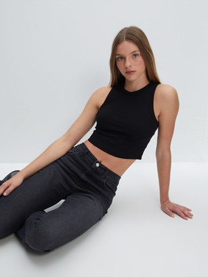 Lc Waikiki Yeni Sezon Bisiklet Yaka Dokulu Kadın Crop