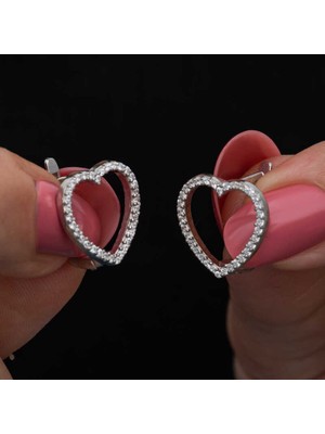 Calperia Gümüş Kalpli Kadın Küpe