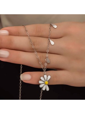 Calperia 925 Ayar Gümüş Papatya Seviyor Sevmiyor Bayan Gümüş Kolye