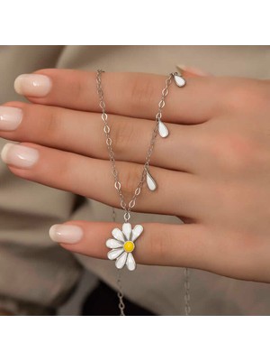 Calperia 925 Ayar Gümüş Papatya Seviyor Sevmiyor Bayan Gümüş Kolye