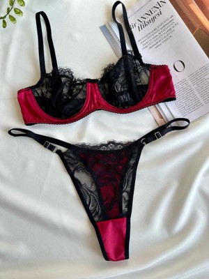 Saten Balenli Iç Çamaşırı Takımı Siyah Bordo