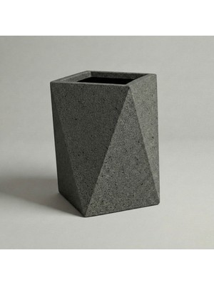 Hobi Tarım Beton Prizma Saksı 25X25X35CM
