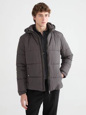 Lc Waikiki Yeni Sezon Standart Kalıp Kapüşonlu Erkek Şişme Mont