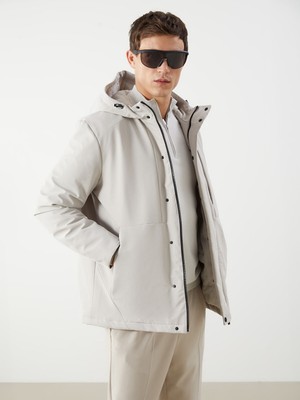 Lc Waikiki Yeni Sezon Standart Kalıp Kapüşonlu Erkek Mont