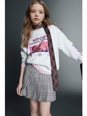 DeFacto K-Pop Demon Hunters Relax Fit Sweatshırt Kız Çocuk H3836A826SP