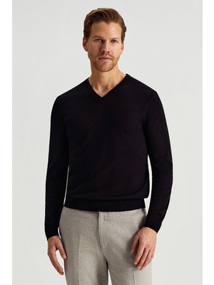 Hemington Ultrafine Merino Yünü V Yaka Siyah Triko