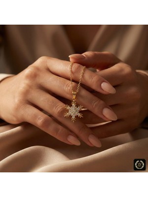 Stainless Steel 316L Paslanmaz Çelik Gold Renk Zirkon Beyaz Taşlı Kar Tanesi Tasarım Kolye