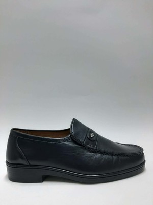 Güneydere Hakiki Deri Topuklu Hafif Siyah Bağcıksız Erkek Ayakkabı C-98260197GNDRE