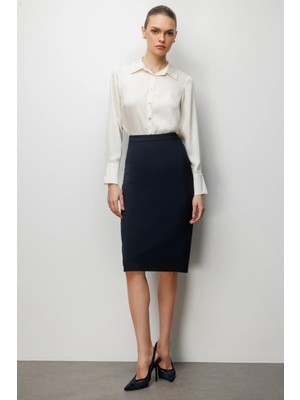 Ekol  Arkası Yırtmaçlı Kalem Etek 1086