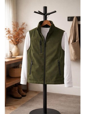 Vatan Tekstil Dik Yaka Slim Fit 3 Cepli Softshell Erkek Yelek Su Itici Kumaş