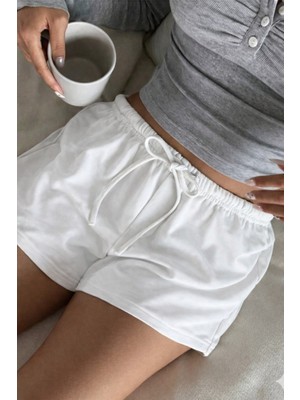 Tarz Cool Kadın Siyah Pamuklu Beli Lastikli Günlük Rahat Şort