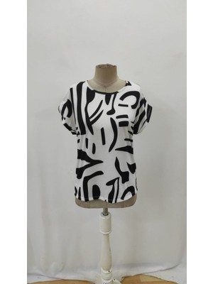 Drgy Kadın Kısa Kollu Yuvarlak Yaka Desenli Süprem Bluz