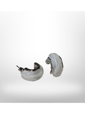 Versein Atelier Beyaz Gümüş Detaylı Küpe