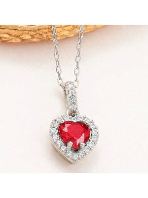 Şems Kamer Gümüş Kırmızı Taşlı Kalp Kolye